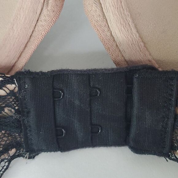 Victoria's Secret Very Sexy Multi-Way Padded Push Up Underwire Lace Bra 32D - Picture 5 of 10